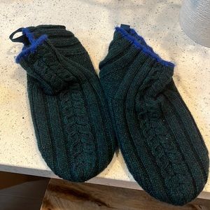Cable Knit Gripper Slipper